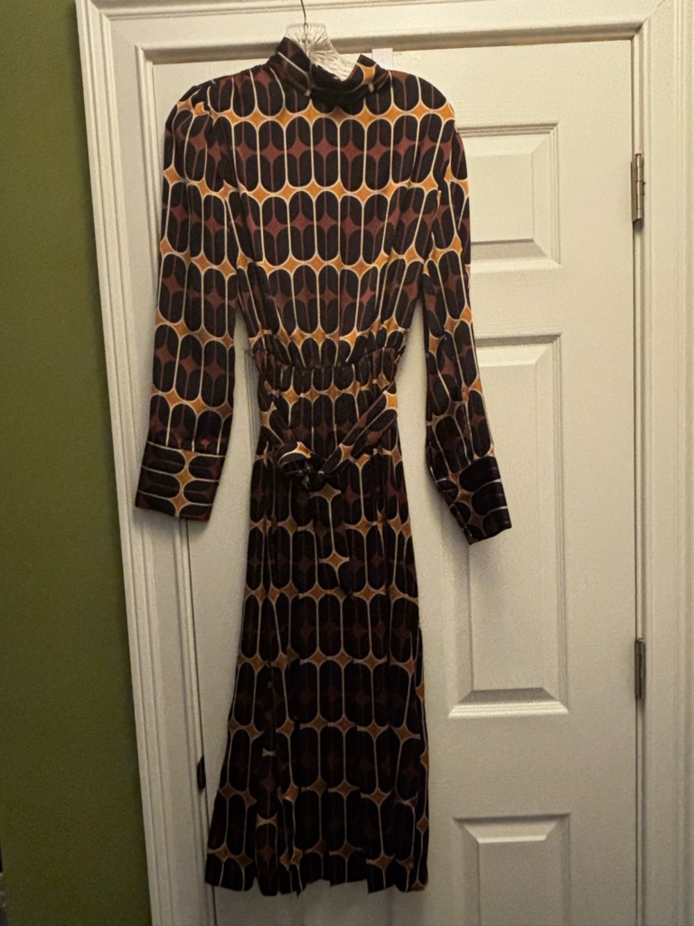 NWT Zara pleated high neck midi dress. Button detail on sleeves size XS